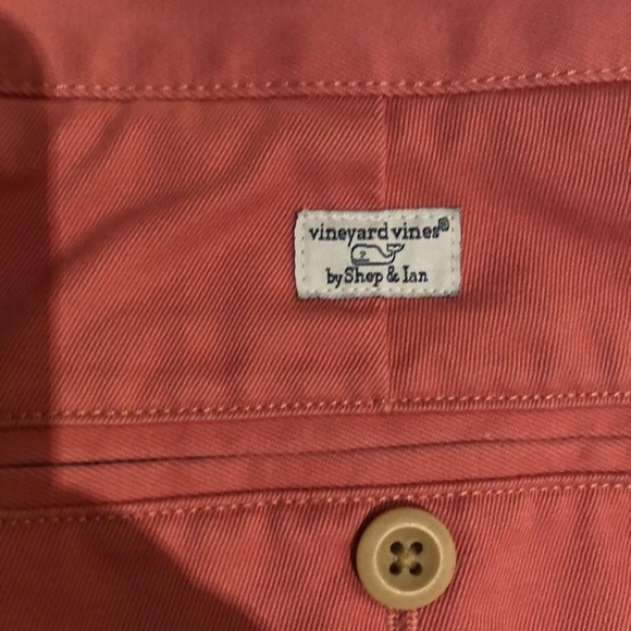 Nantucket red Vineyard Vines shorts - Picture 3 of 3